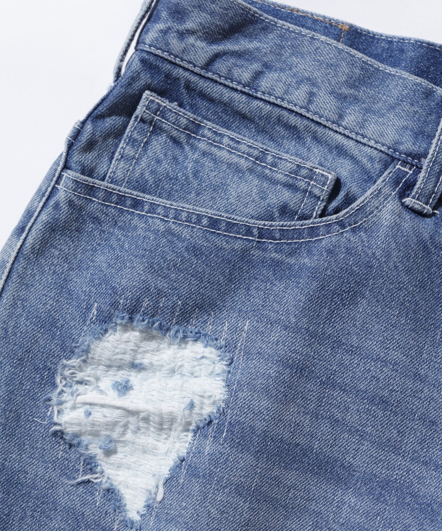 BAGGY DENIM PANTS