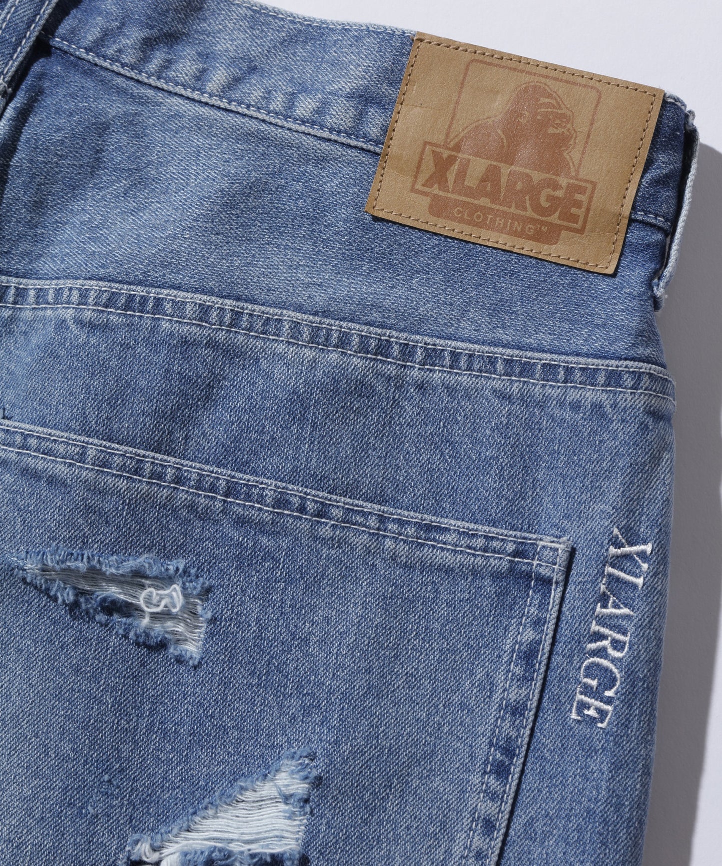 BAGGY DENIM PANTS