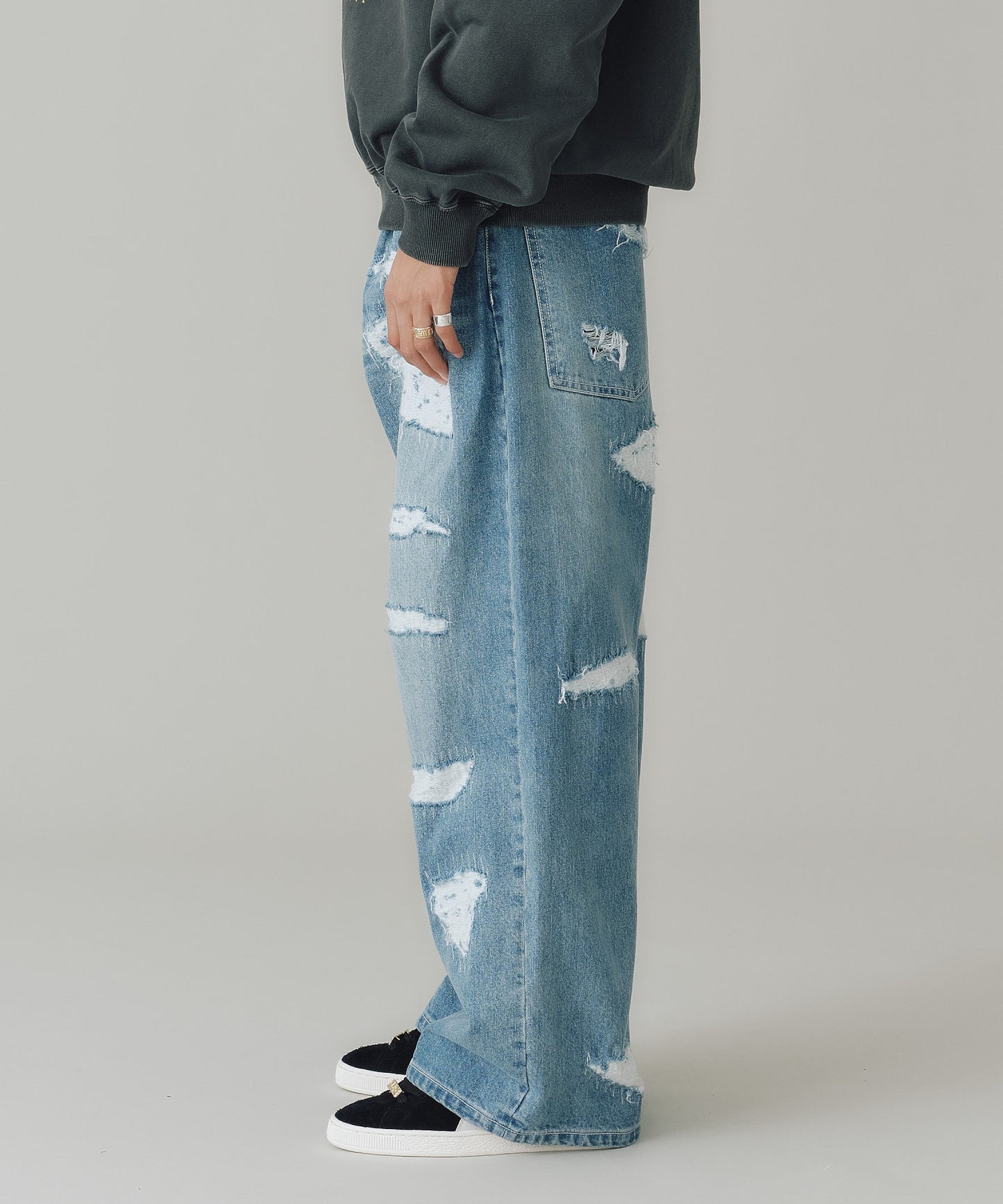 BAGGY DENIM PANTS