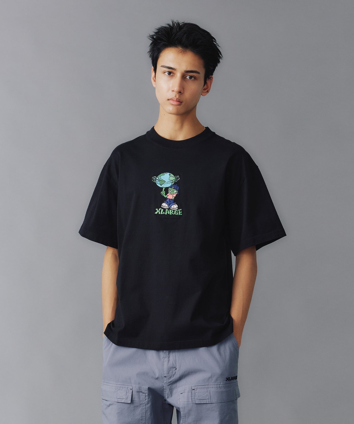 AROUND THE WORLD LOGO S/S TEE
