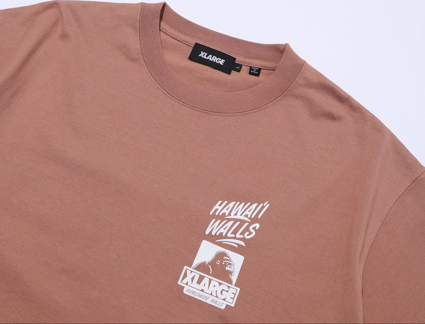 XLARGE x HAWAII WALLS S/S TEE