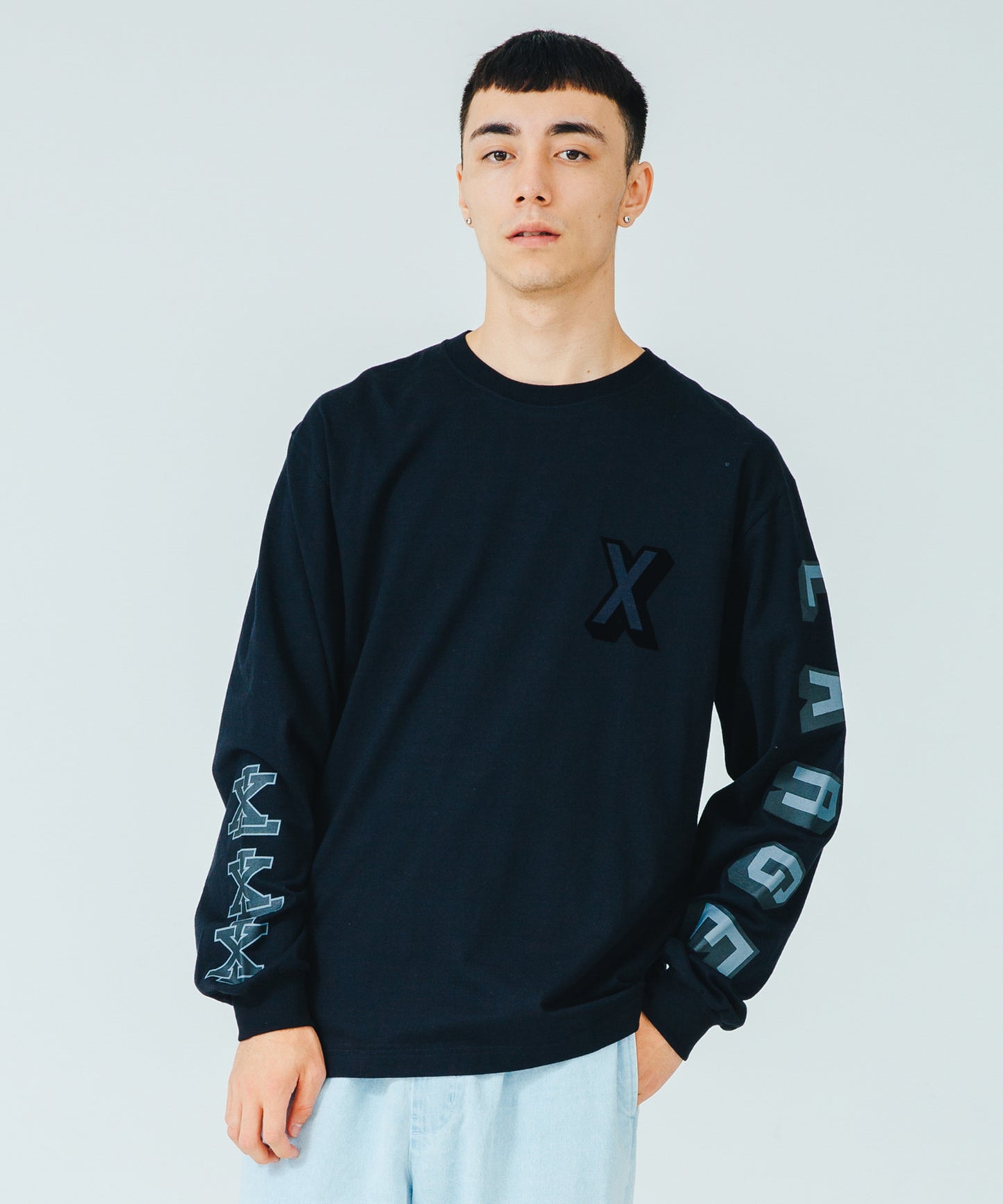 L/S TEE RAMDOM PRINT COLLEGE LOGO T-SHIRT XLARGE