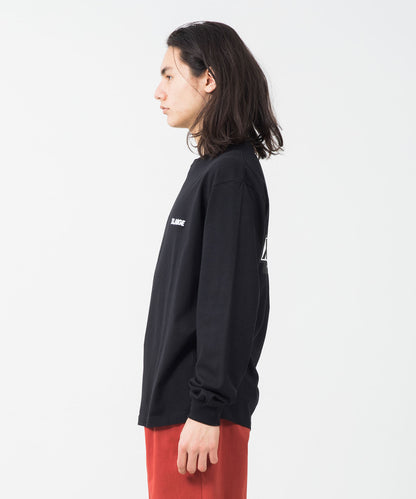 L/S TEE BACKSIDE SLANTED OG