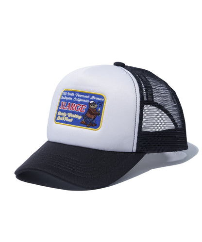 BEAR WITH BOTTLES CAP