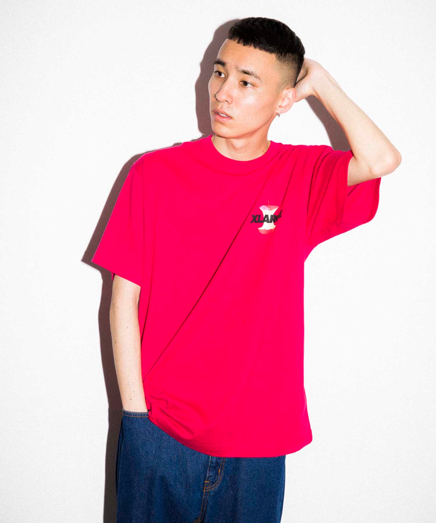 S/S TEE APPLE T-SHIRT XLARGE  